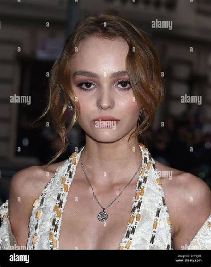 Lily-Rose Depp celebrates 'The Idol' with racy photos amid backlash